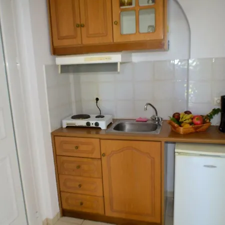 Sakkatos 3* Dhavgáta