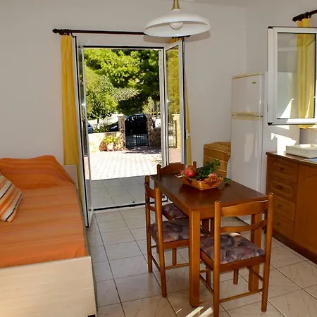 아파트호텔 Sakkatos 3*