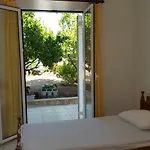 Sakkatos 3*